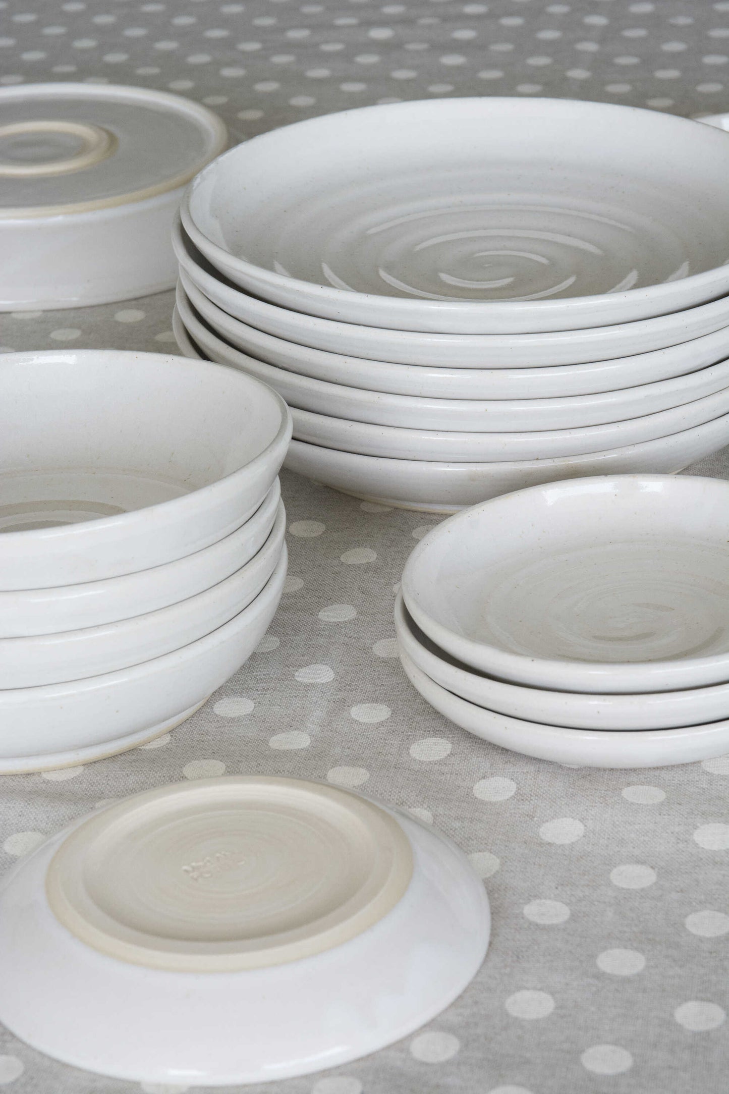 Simply. White | Handcrafted Ceramic Dinnerware