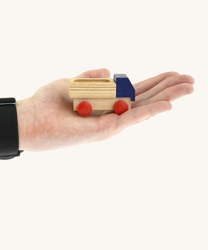 Beck Wooden Lorry Toy