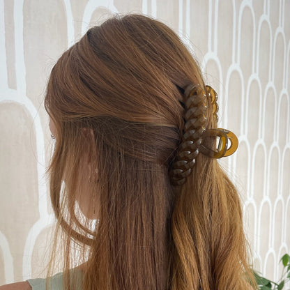 Genevieve Hair Clip