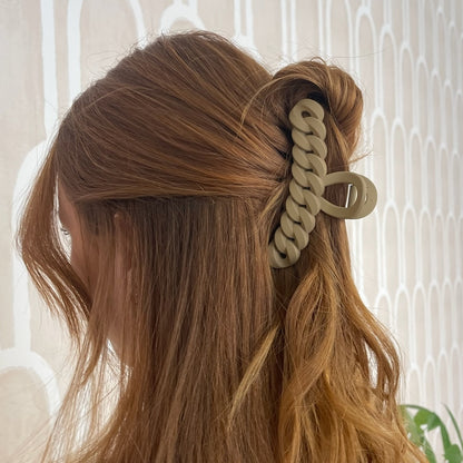 Genevieve Hair Clip