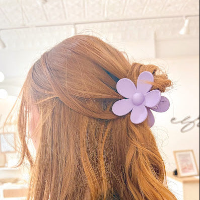 Matilda Flower Hair Clip