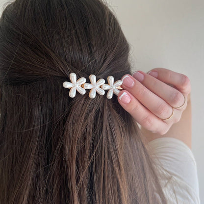 Pearl Flower Hair Clip