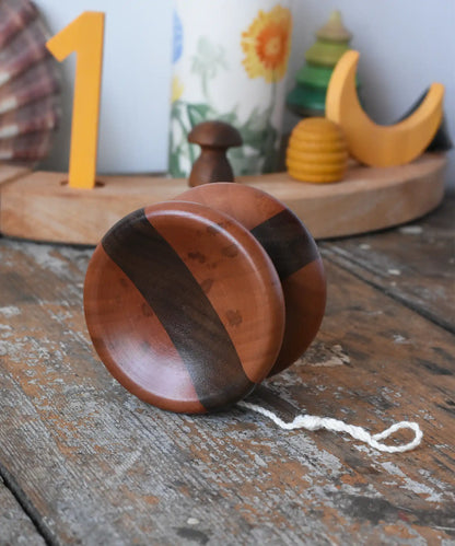Mader Free Wheel Yoyo - Butterfly