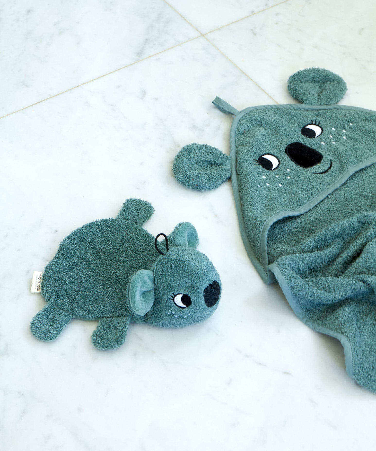 Roommate Koala Washcloth Bath Toy