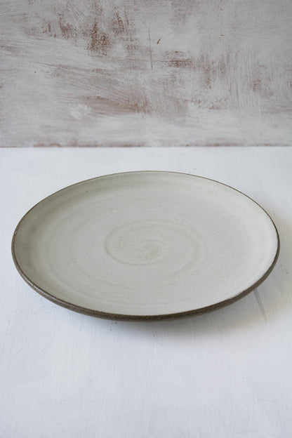 White Large Pottery Dinner Plate