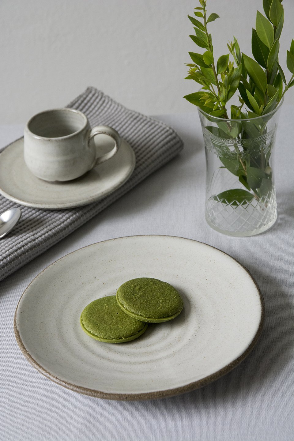 White Pottery Dessert Plate