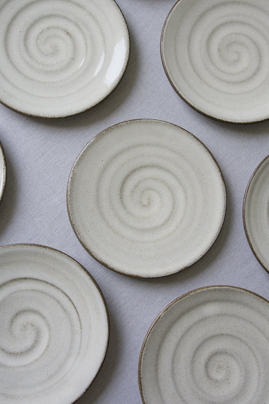 White Pottery Dessert Plate
