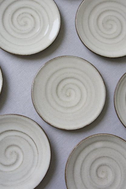 White Pottery Dessert Plate